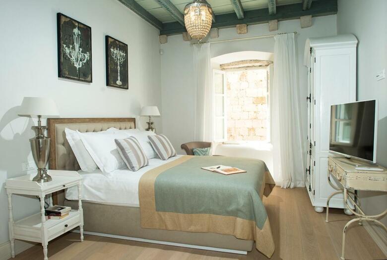 Hostal St. Joseph's