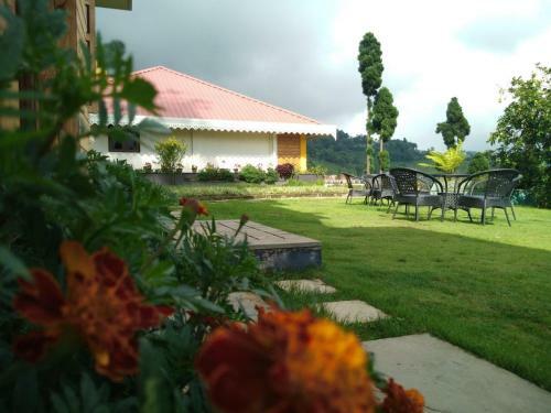 Hotel Chamong Chiabari - Mountain Retreat & Spa