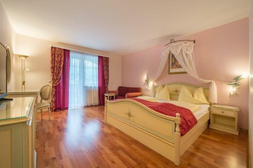 Schl�ssl Hotel Kindl