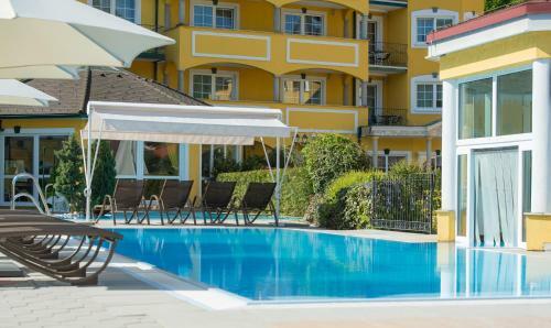Schl�ssl Hotel Kindl