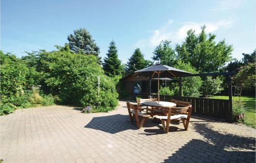 Four-bedroom Holiday Home In Vaggerlose