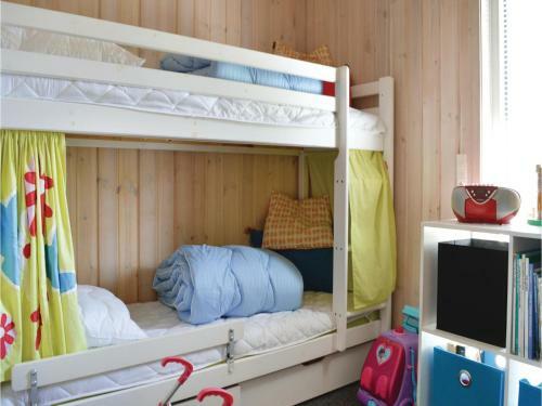 Four-bedroom Holiday Home In Gilleleje