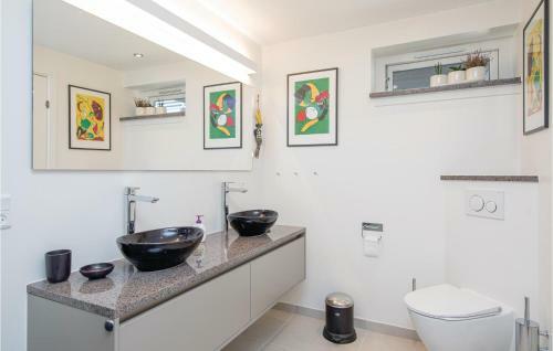 Four-bedroom Holiday Home In Hadsund