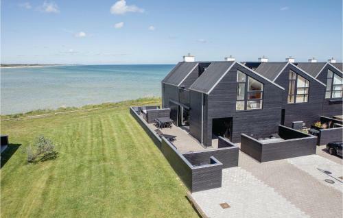 Four-bedroom Holiday Home In Hadsund