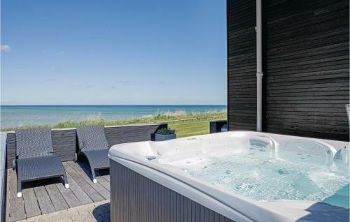 Four-bedroom Holiday Home In Hadsund