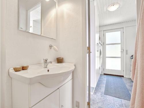 Two-bedroom Holiday Home In Hadsund
