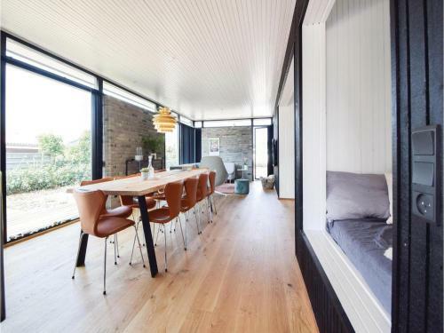 Four-bedroom Holiday Home In Juelsminde