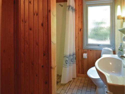 Two-bedroom Holiday Home In Lokken