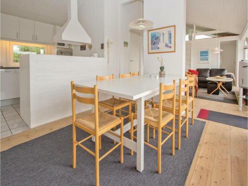 Four-bedroom Holiday Home In Saltum