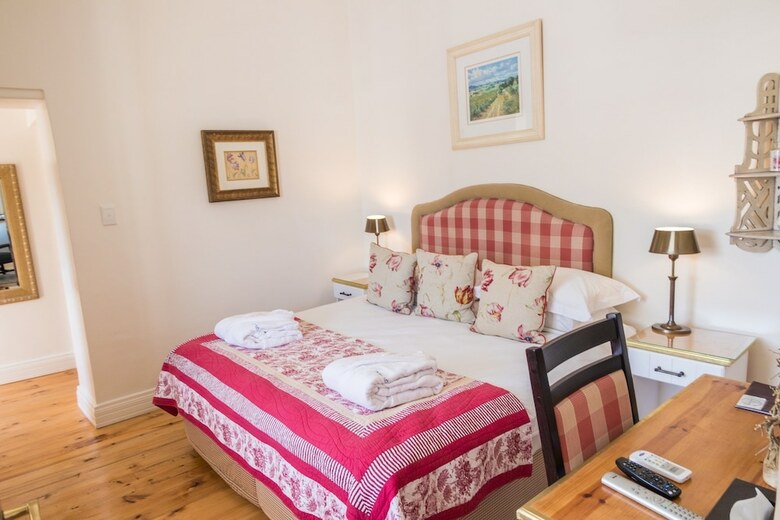 Hostal Ashbourne House Guest House
