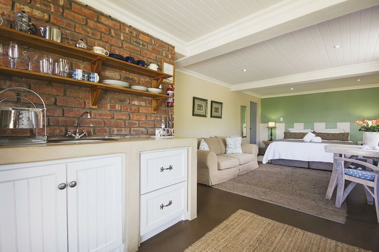 Lodge A Hilltop Country Retreat