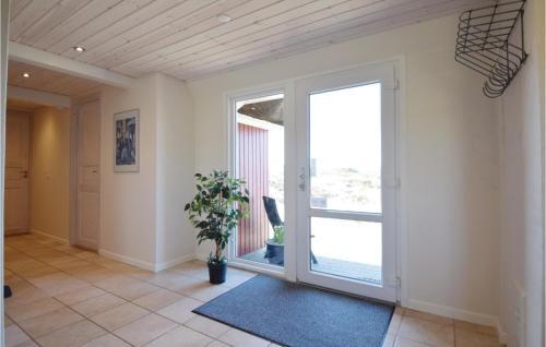 Four-bedroom Holiday Home In Blavand