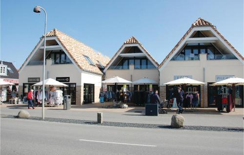 Four-bedroom Holiday Home In Blavand