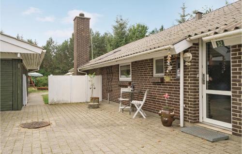 Three-bedroom Holiday Home In Blavand