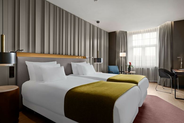 Hotel NH Collection Amsterdam Flower Market
