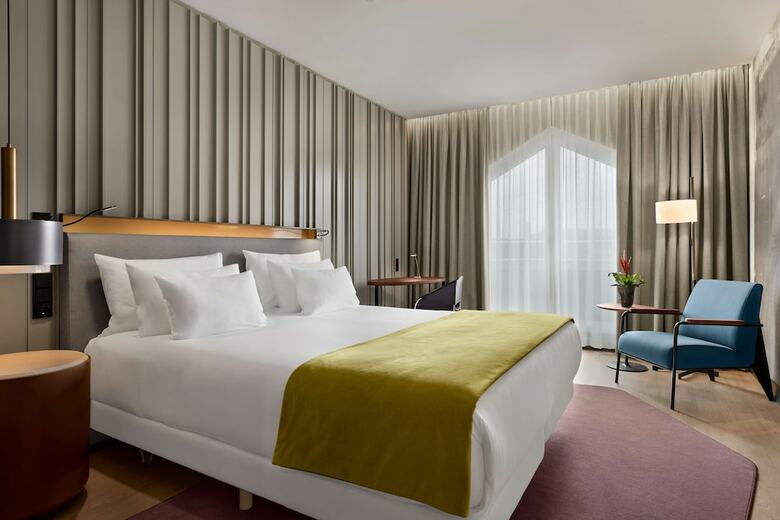 Hotel NH Collection Amsterdam Flower Market