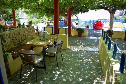 Vrachos Apartments
