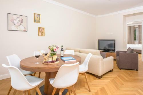 Apartamento Belvedere De Luxe By Welcome2vienna