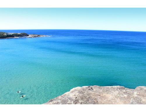 Apartamento Beachside Getaway In Freshie W Parking