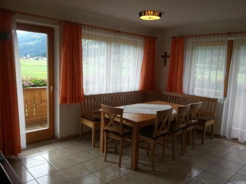Agroturismo Apparthotel Stoanerhof