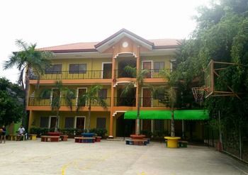 Hotel Tubod Flowing Water Resort