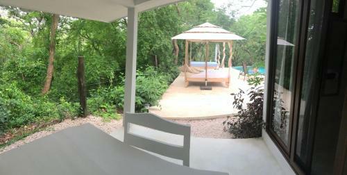 Driftwood Glamping & Boutique Hotel