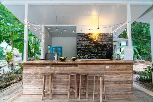 Driftwood Glamping & Boutique Hotel