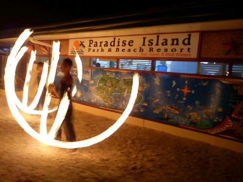 Hotel Paradise Island Park & Beach Resort