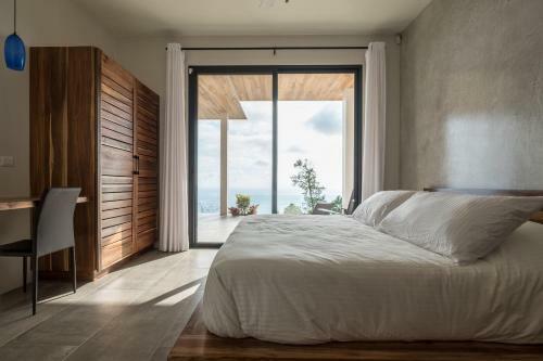 Hermosa Retreat Hr5 Luxury Villa