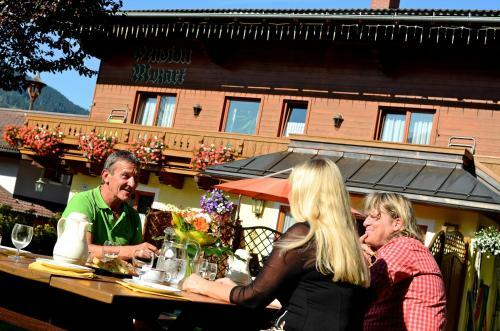Hostal Pension Mozart