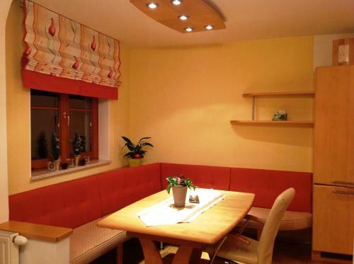 Apartamento Appartements Kogard - Constantin