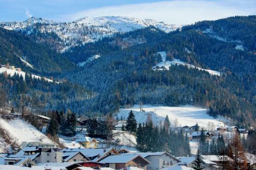 Apartamento Appartements Kogard - Constantin