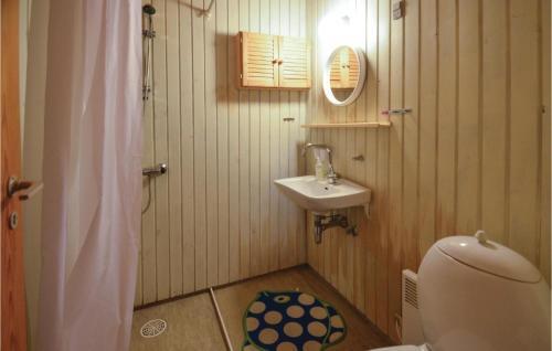 Four-bedroom Holiday Home In Frostrup