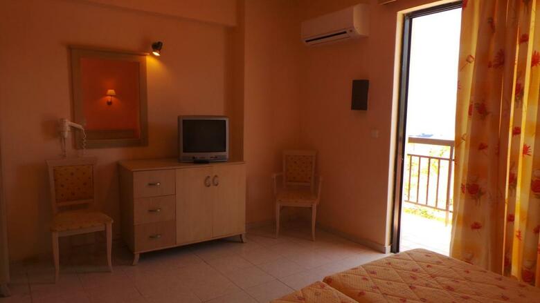 Hotel Seven Stars