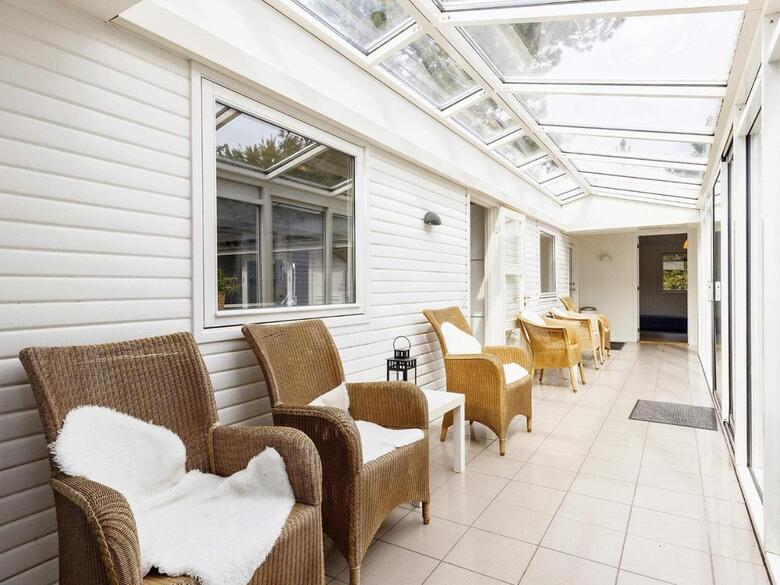 Six-bedroom Holiday Home In Humble