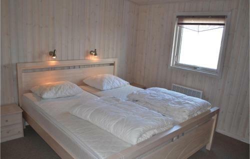 Three-bedroom Holiday Home In Vejers Strand