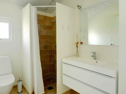 Four-bedroom Holiday Home In Sydals 5