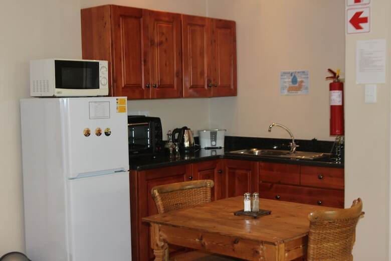 Hostal Villa Beryl Guesthouse