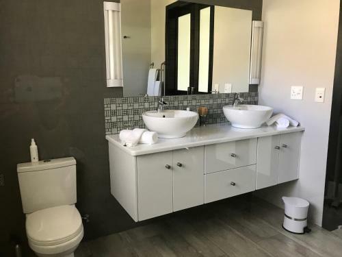 Hostal Moonstruck On Pringle Bay Guesthouse
