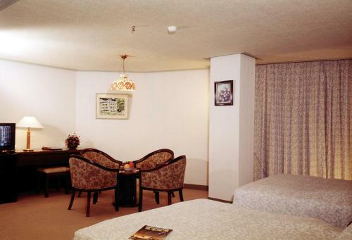 Honey Moon Hotel