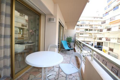 Apartamento 1 Bedroom Rouaze Martinez 245