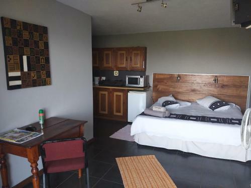 Hostal Columbus Guest House