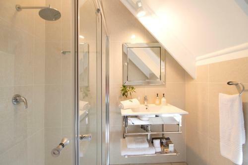 Hostal Loerie's Call Guesthouse