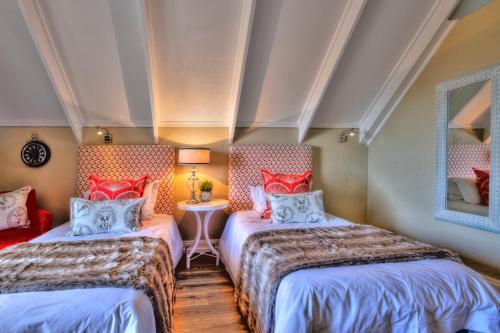 Hostal Loerie's Call Guesthouse