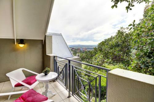 Hostal Loerie's Call Guesthouse