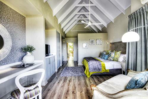 Hostal Loerie's Call Guesthouse