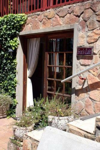 Hostal Fox's Hill Guesthouse