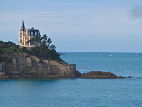 Apartamento Dinard Centre Appartement Moderne Avec Terrasse