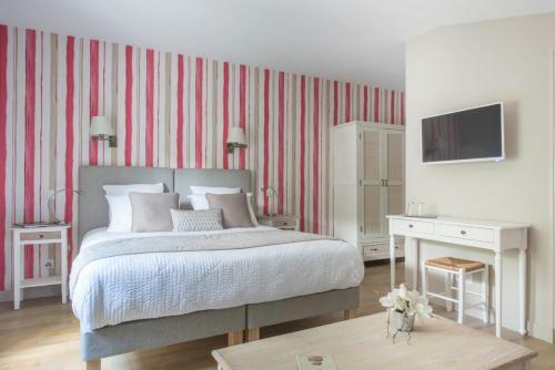 Bed & Breakfast A L'ombre Des Pins