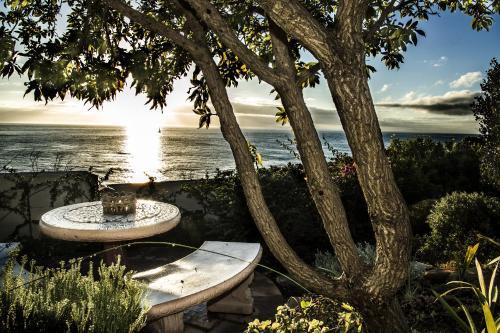 Rocklands Seaside Bed And Breakfast